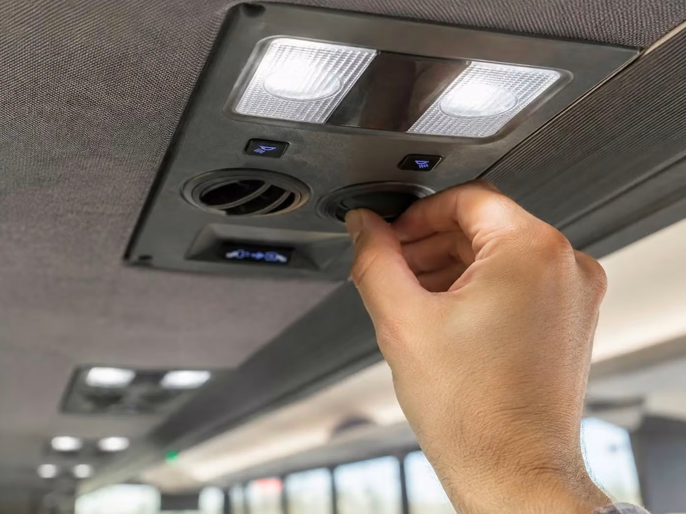 brighton 56 passenger charter bus air conditioning