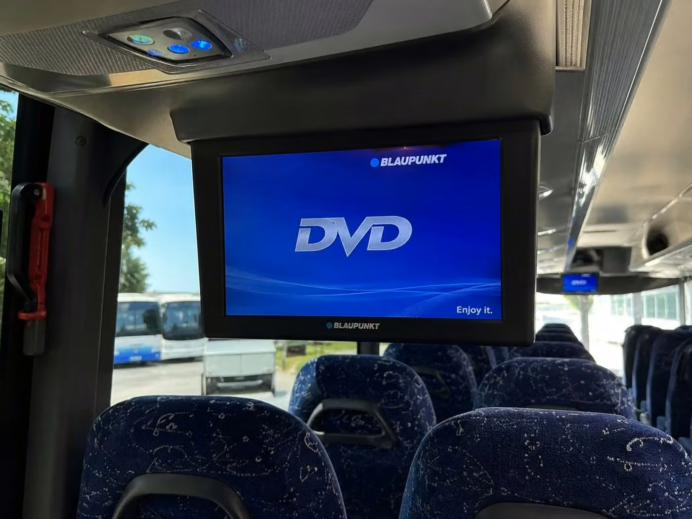 brighton charter bus tv monitors
